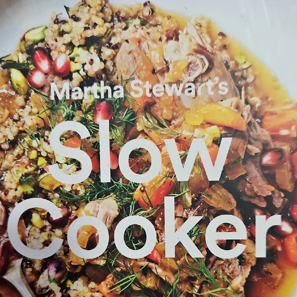 5/$15 Martha Stewart's Slow Cooker Cookbook